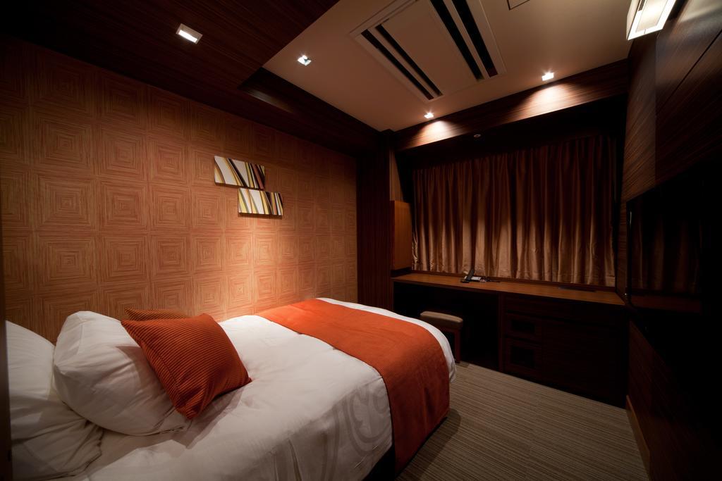 Hotel Coco Grand Ueno Shinobazu Tokyo Bagian luar foto