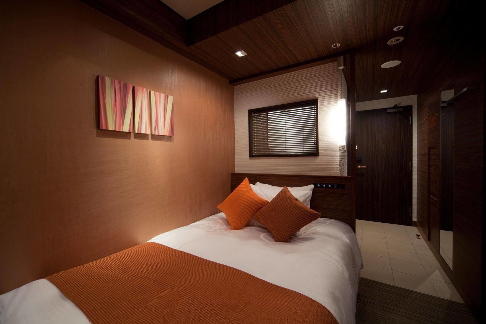 Hotel Coco Grand Ueno Shinobazu Tokyo Bagian luar foto