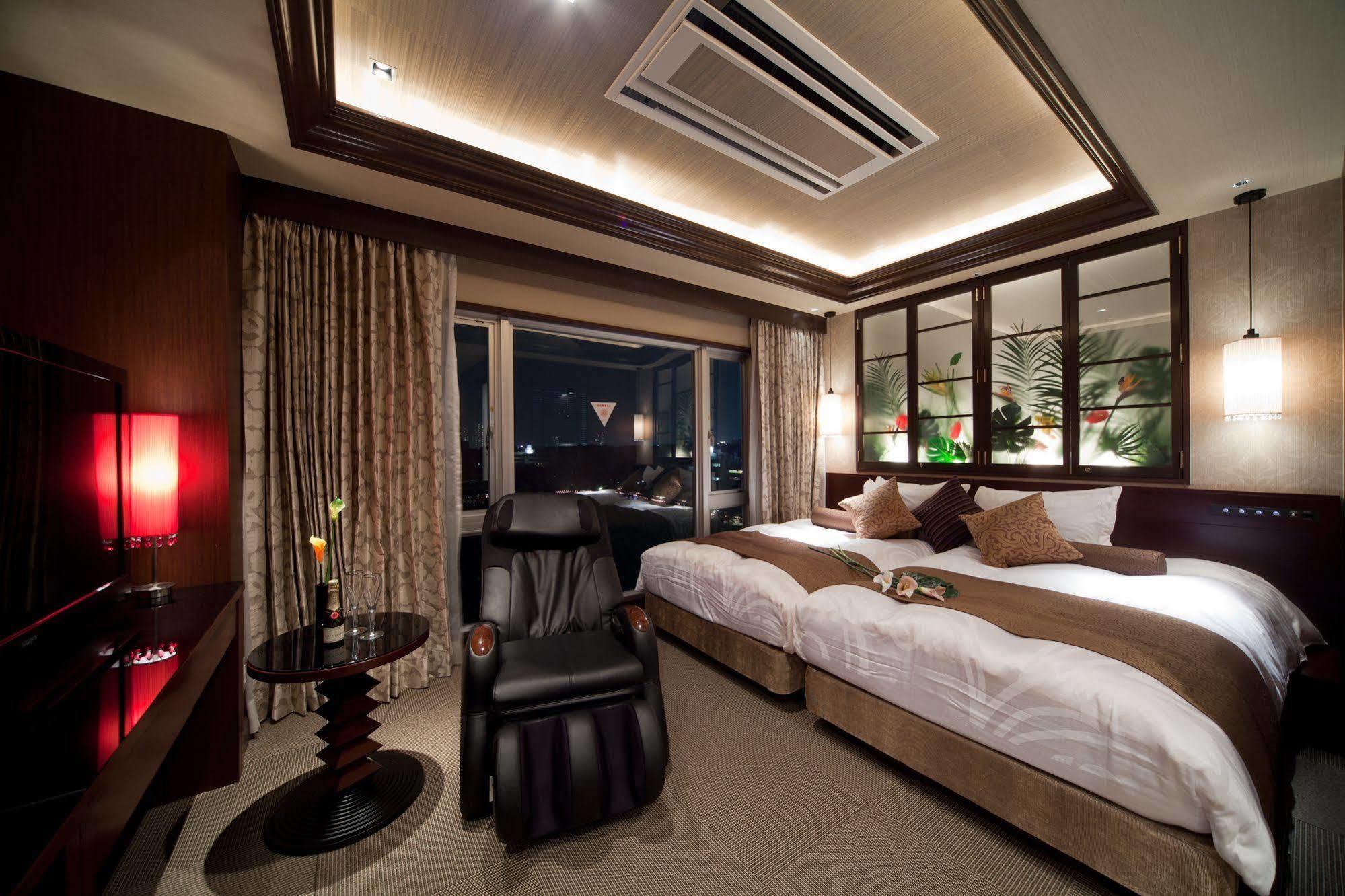 Hotel Coco Grand Ueno Shinobazu Tokyo Bagian luar foto