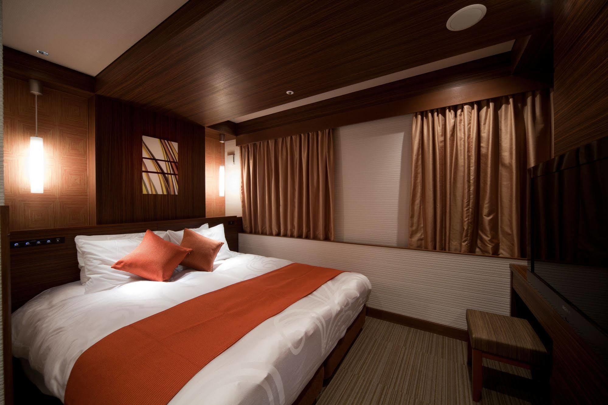 Hotel Coco Grand Ueno Shinobazu Tokyo Bagian luar foto
